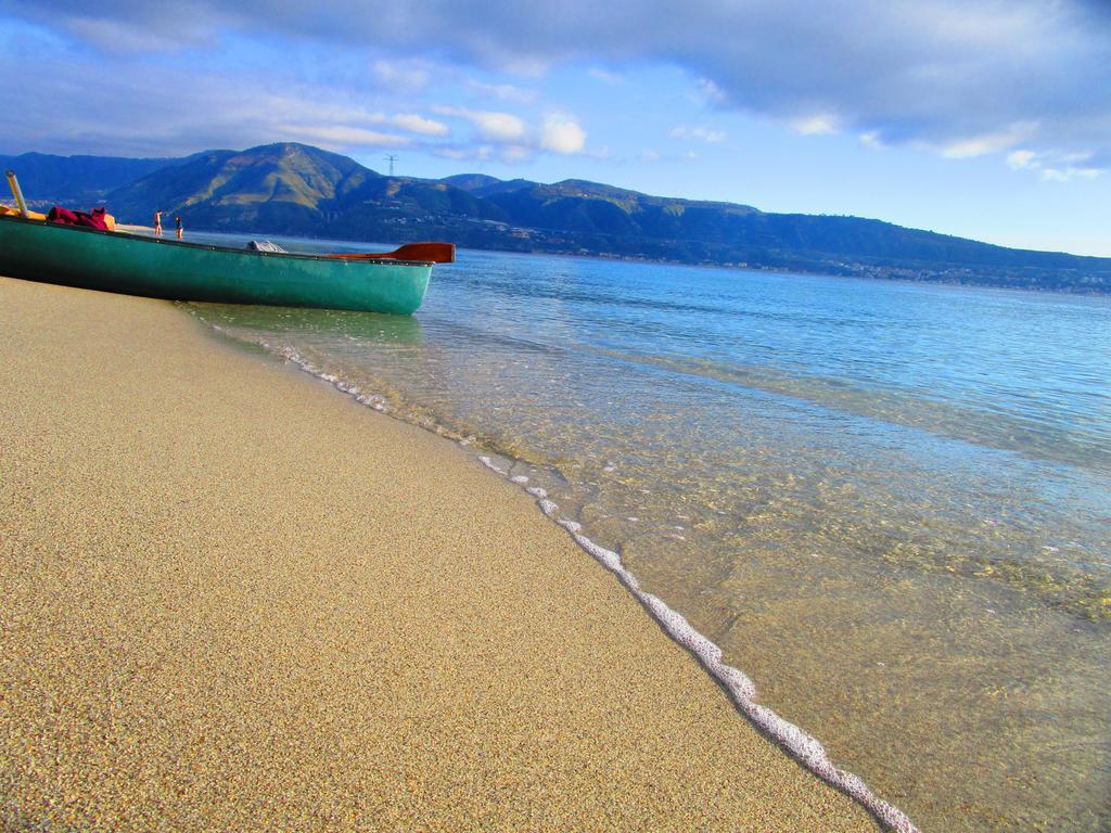 Bed & Breakfast Felicidad Siempre Sant'Agata (Sicily)